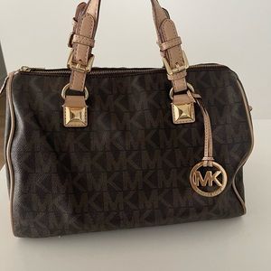 Classic Michael Kors satchel